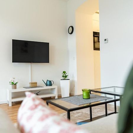 Central Apartment Вена Экстерьер фото